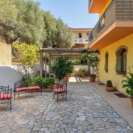 Sa Domu De Dinu * Sant'Anna Arresi